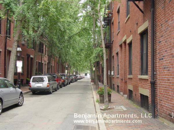 33 Gray St, South End