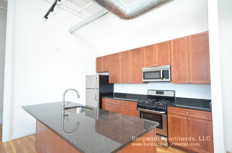 600 Columbia Rd, Dorchester