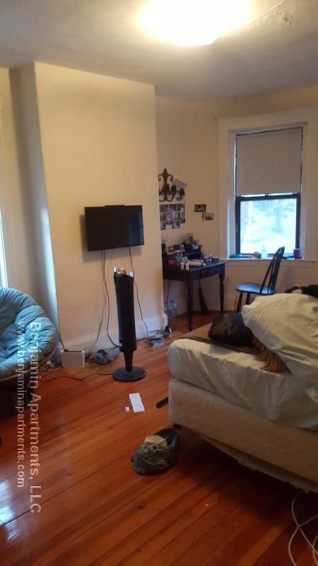 1381 Commonwealth Ave, Allston