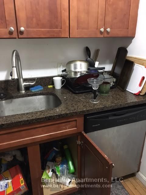 10 Parker Hill Ave, Mission Hill