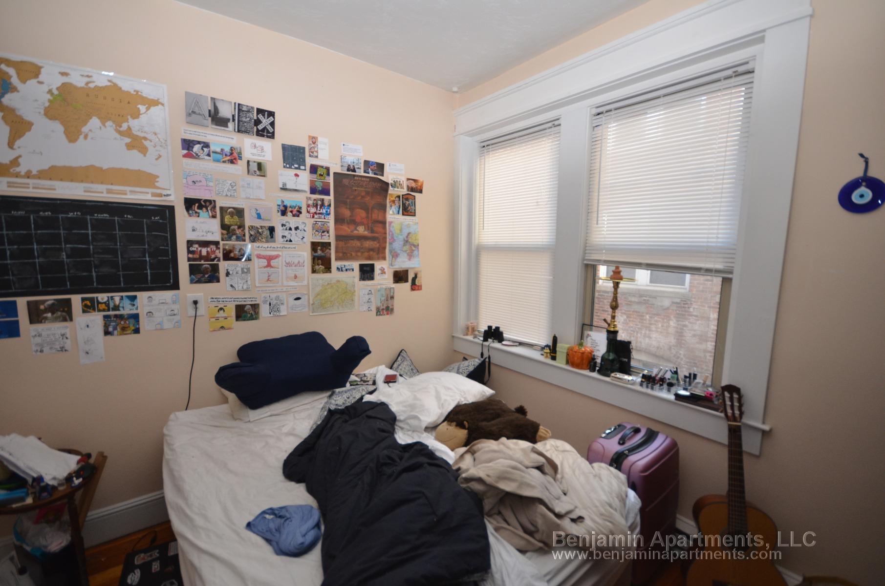 881 Huntington Ave, Mission Hill