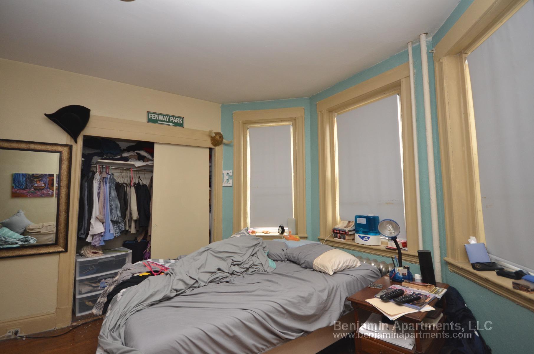 1163 Boylston St, Fenway