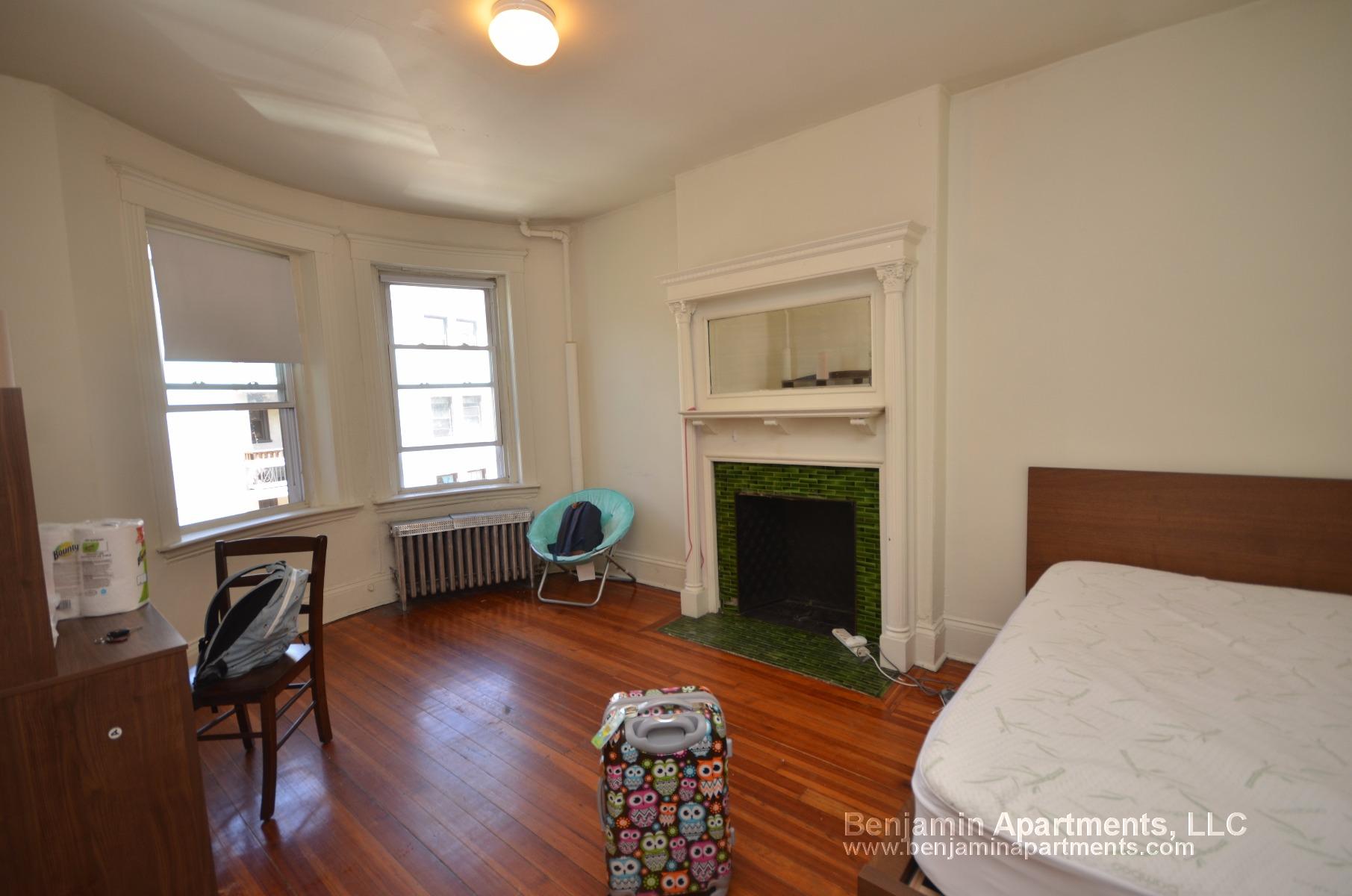 1377 Commonwealth Ave, Allston