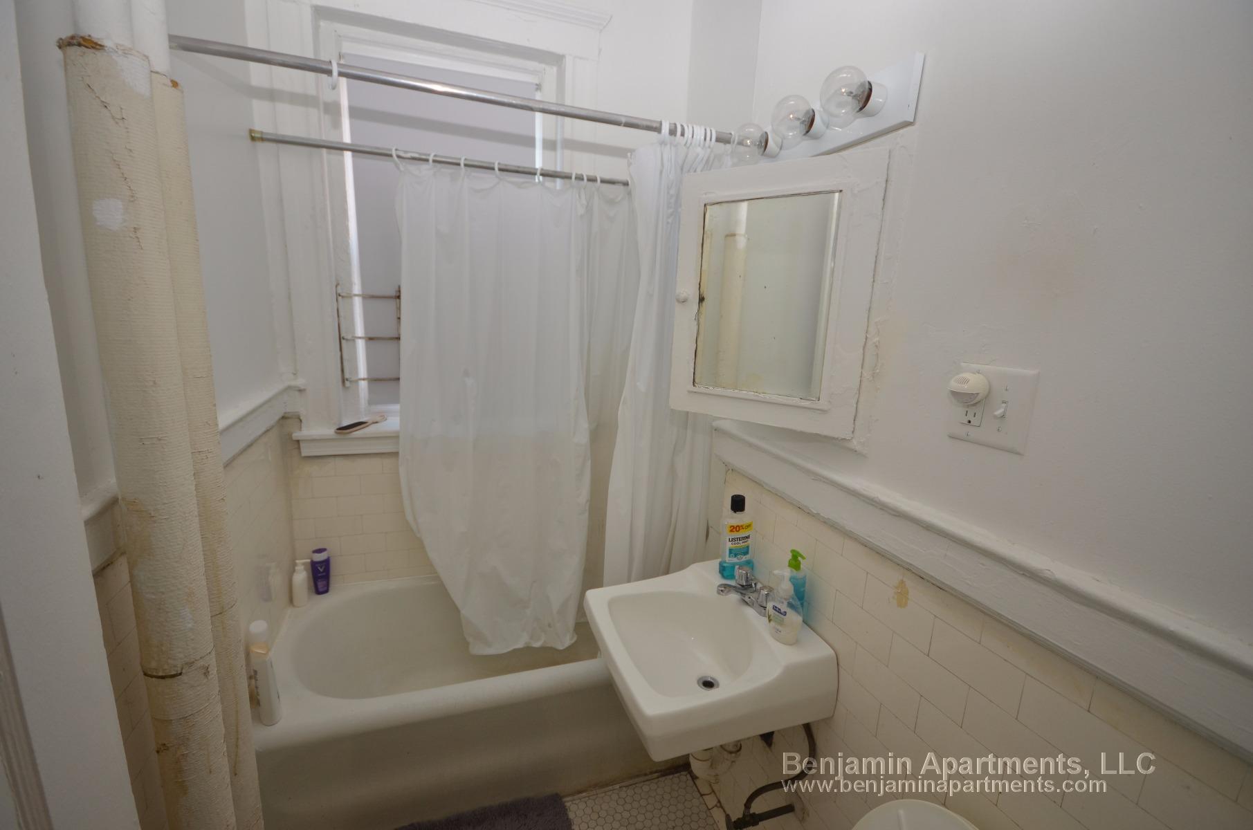 1167 Boylston St, Fenway