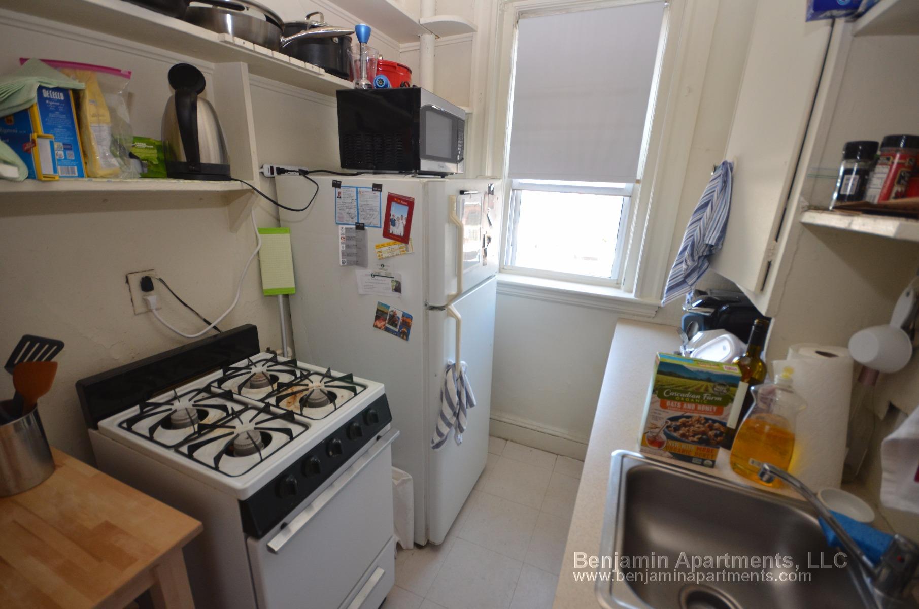 1179 Boylston St, Fenway