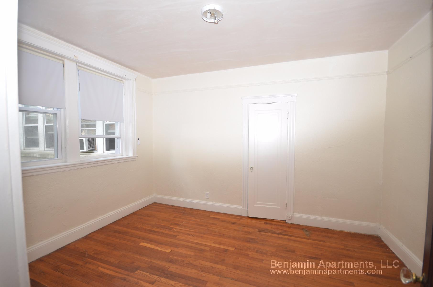 70 Chiswick Rd, Brighton