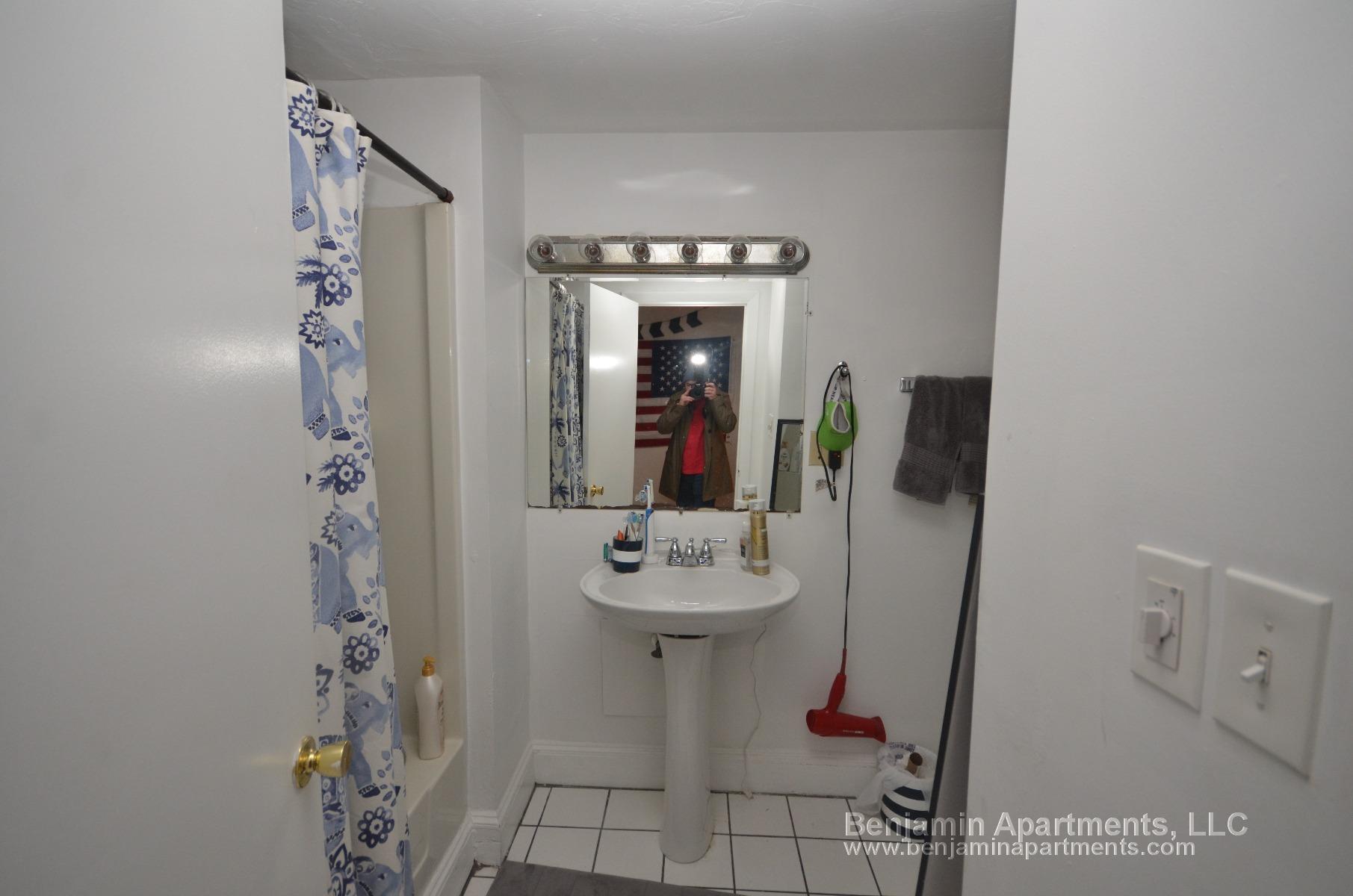 878 Huntington Ave, Mission Hill