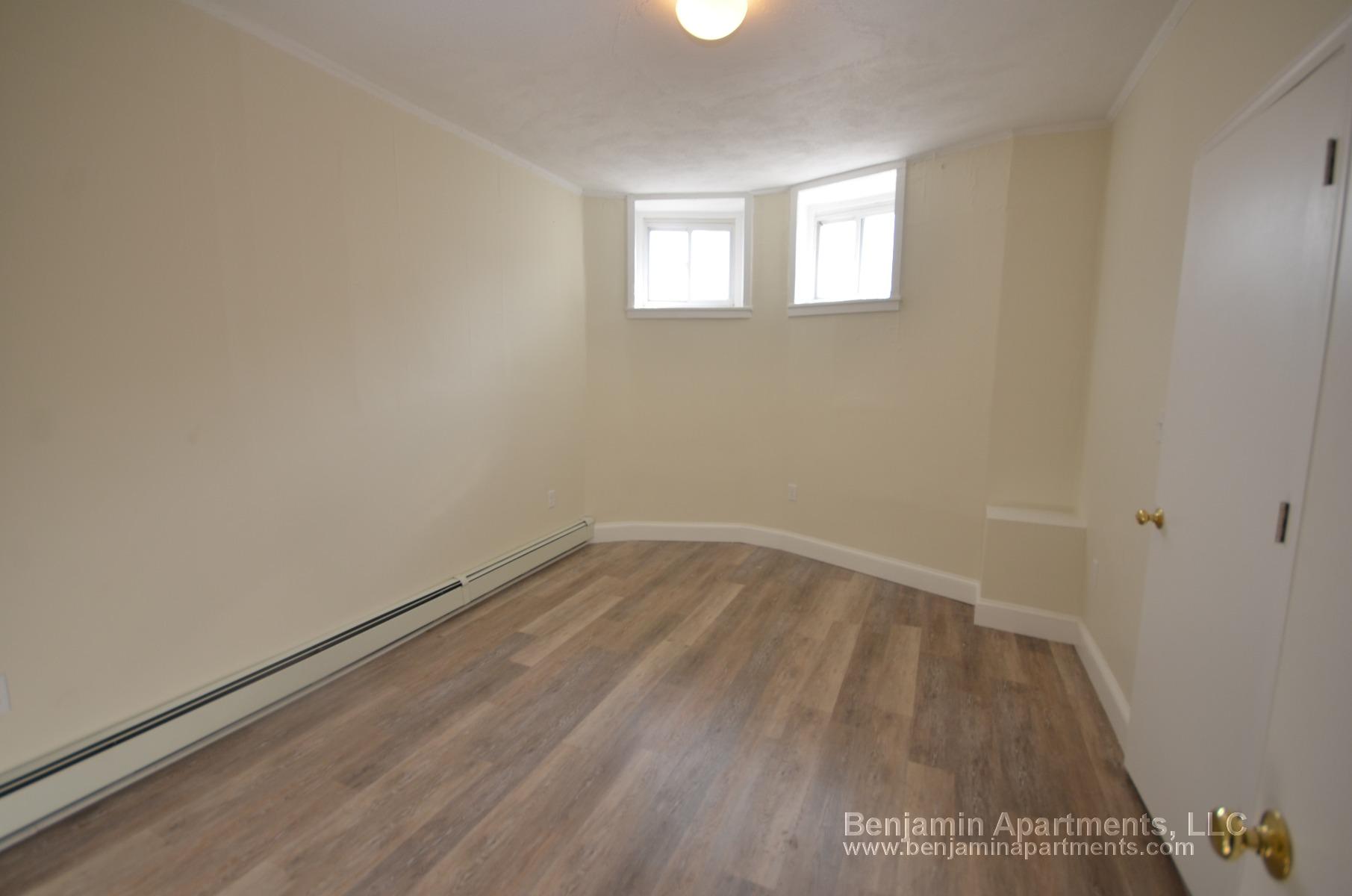 1375 Commonwealth Ave, Brighton