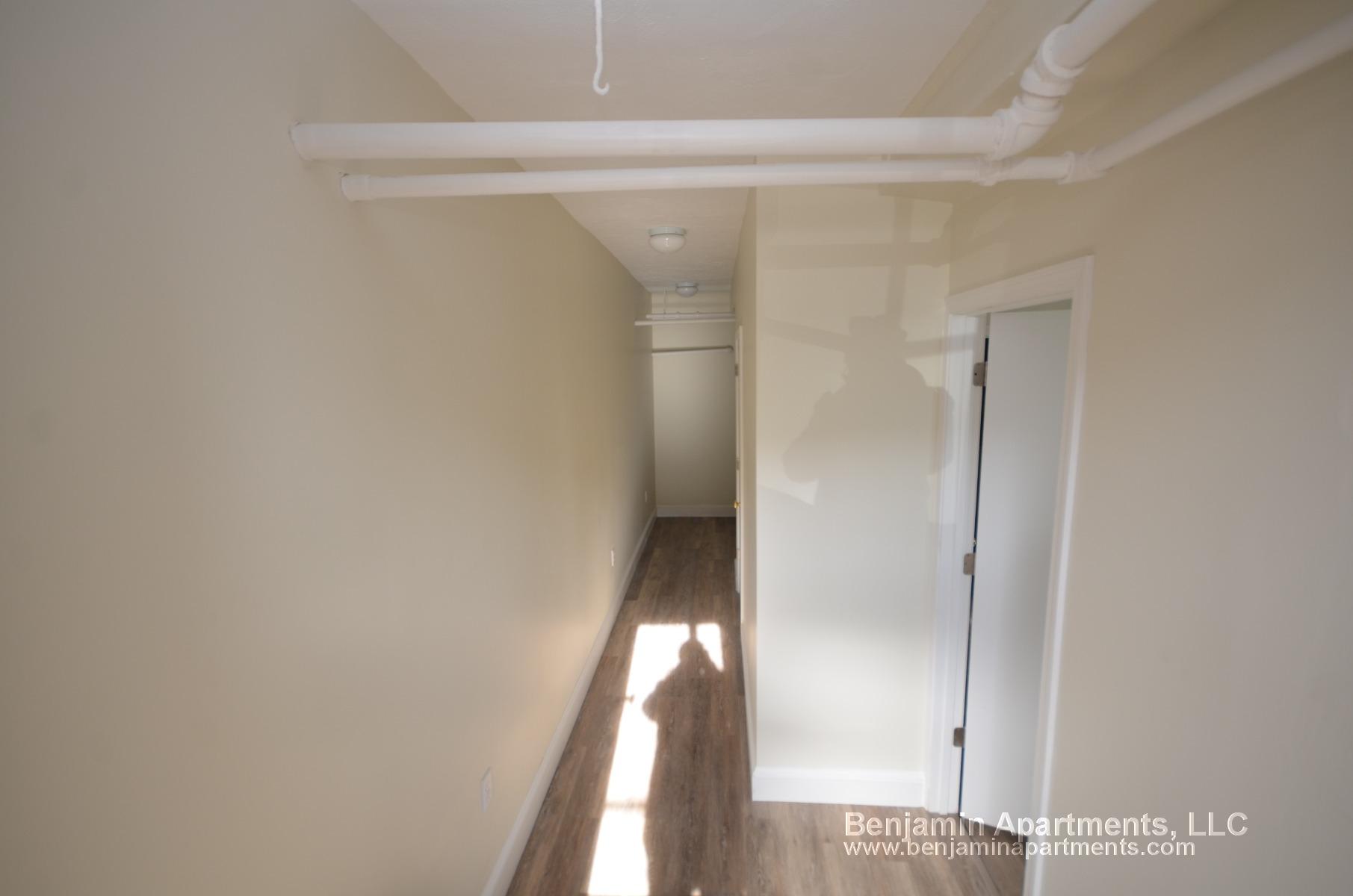 1375 Commonwealth Ave, Brighton