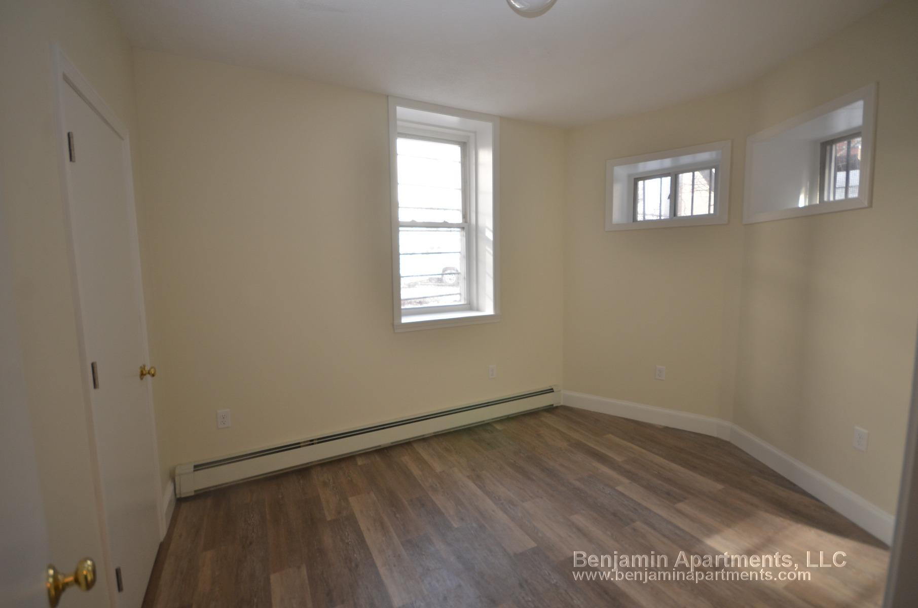 1375 Commonwealth Ave, Brighton