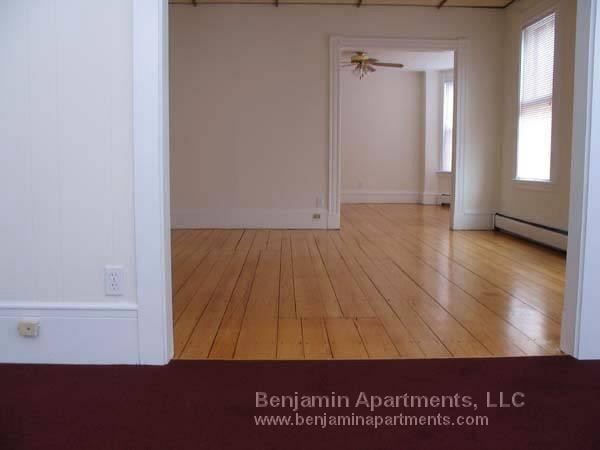 547 Broadway, South Medford