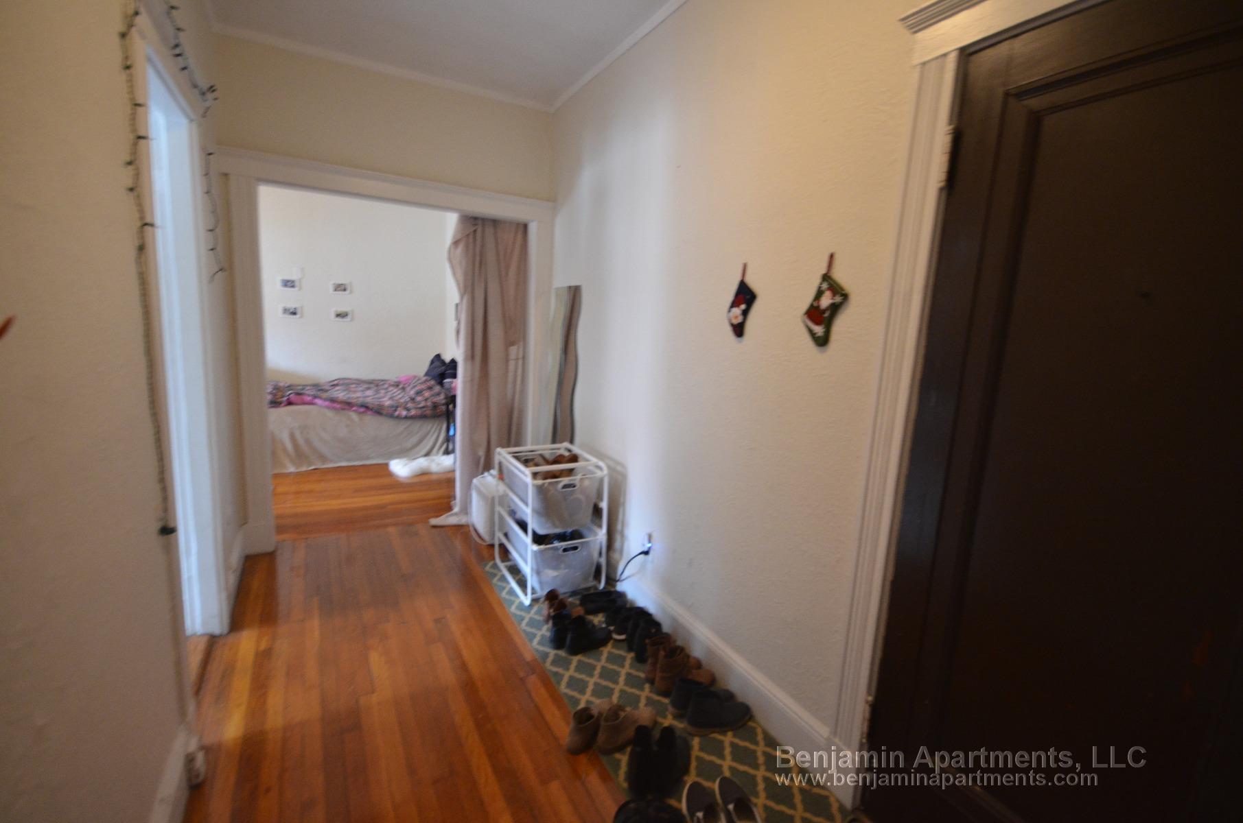 1800 Commonwealth Ave, Brighton