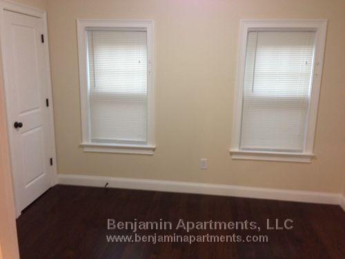 88 Gilman St, East Somerville