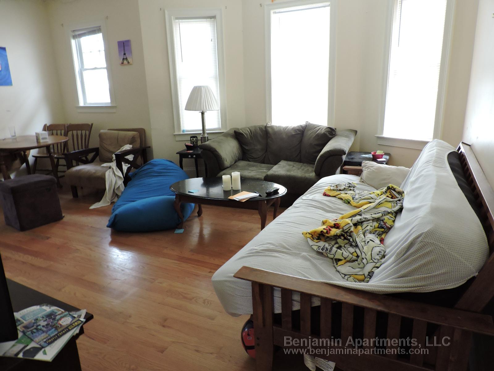 74 Brooks St, Brighton