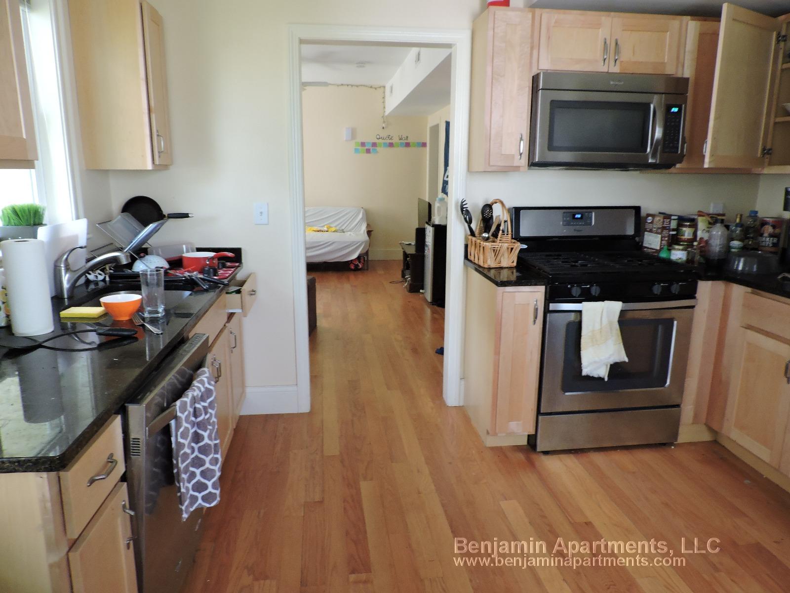 74 Brooks St, Brighton