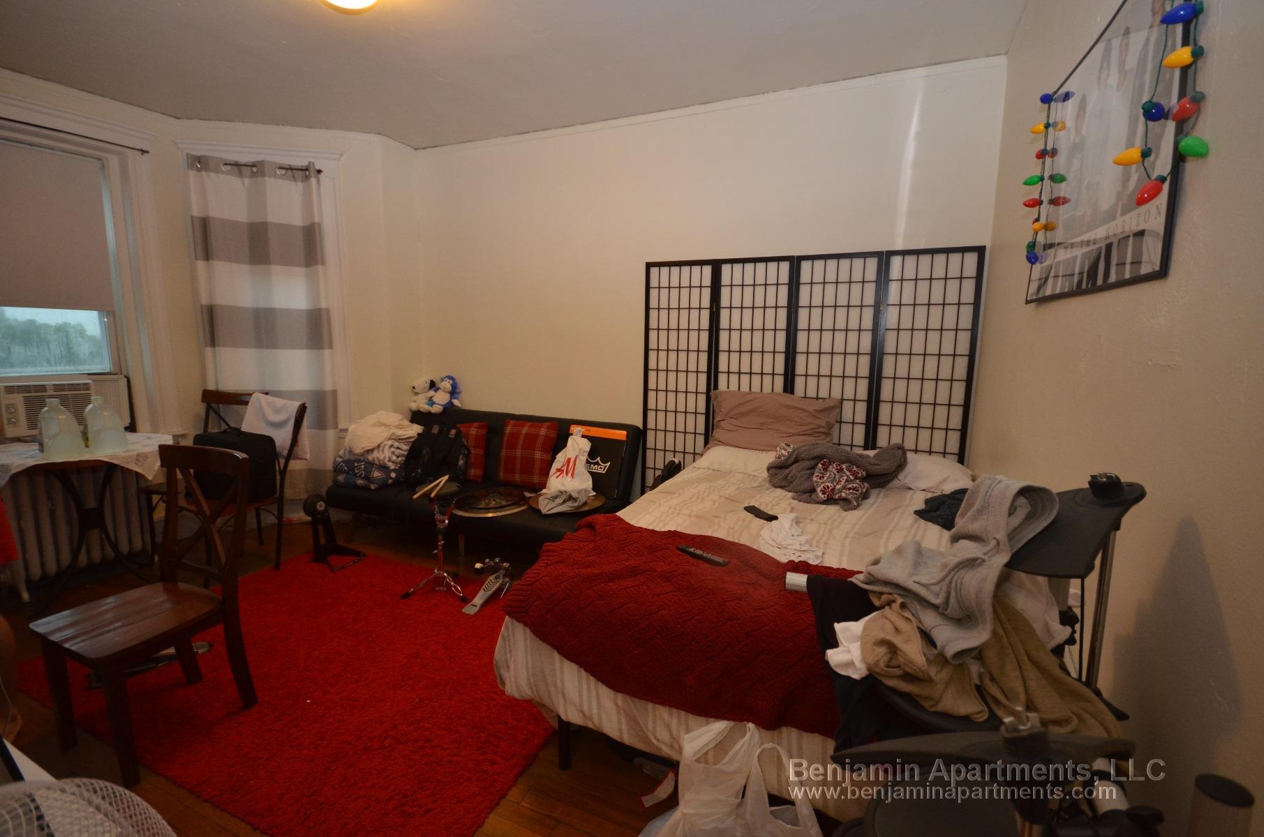 1175 Boylston St, Fenway