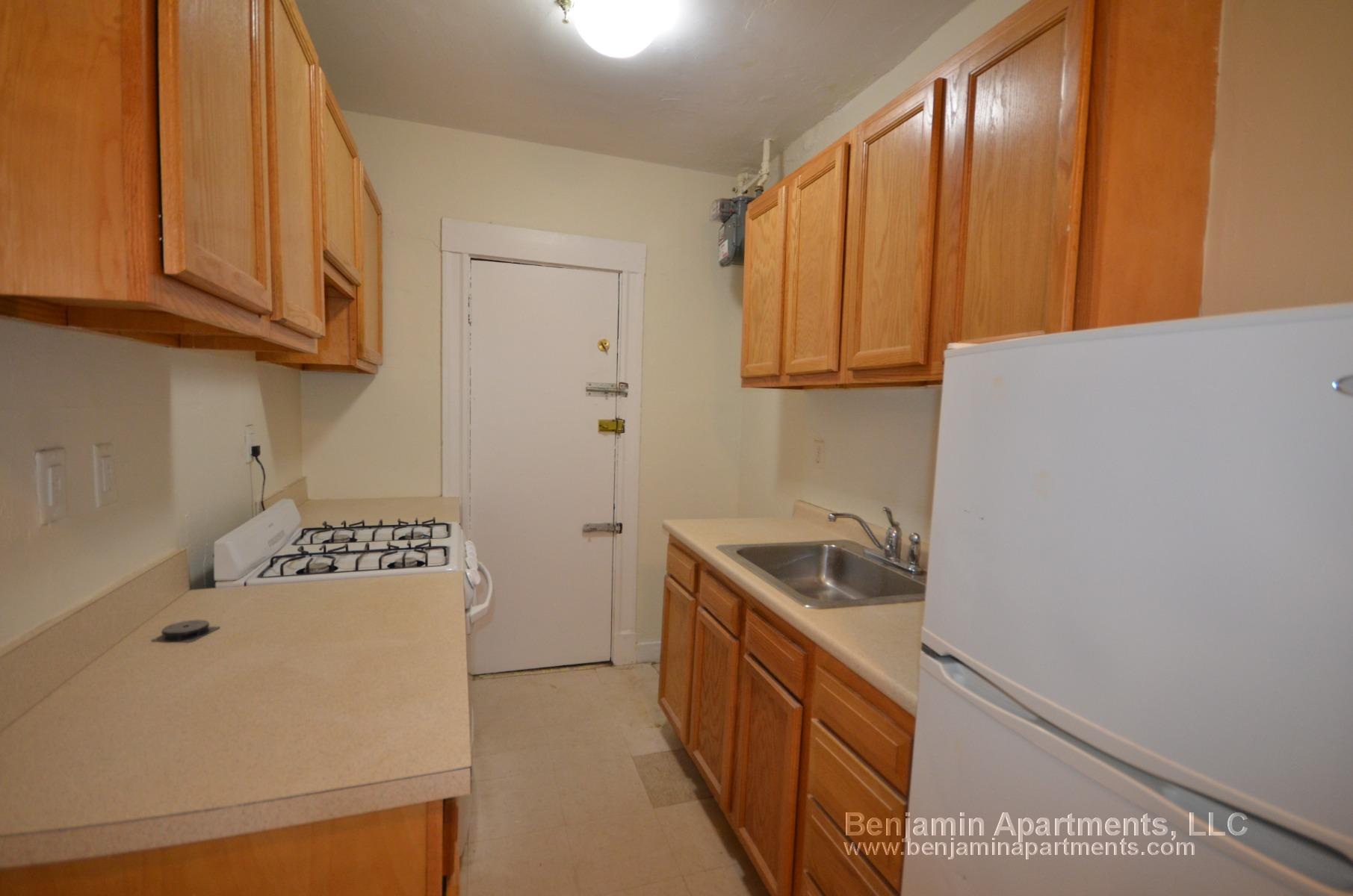 1171 Boylston St, Fenway