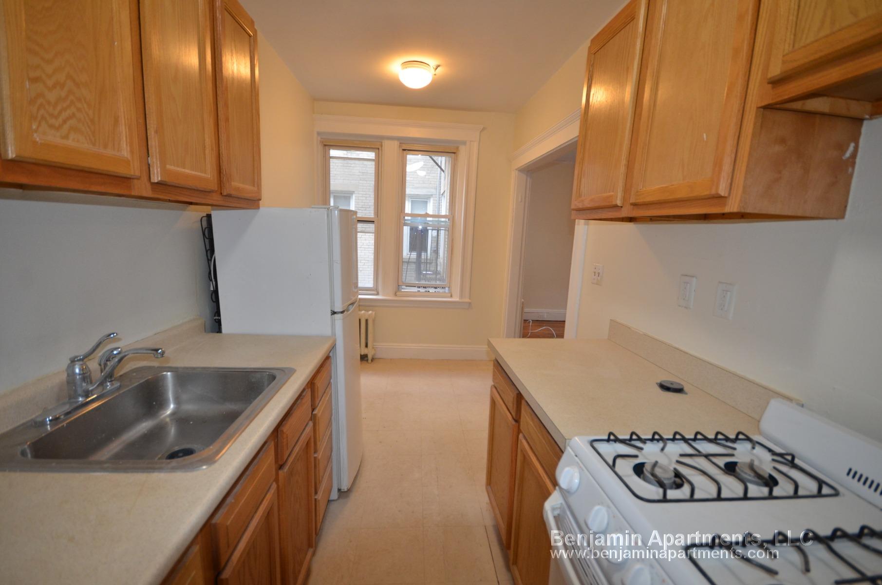 1171 Boylston St, Fenway