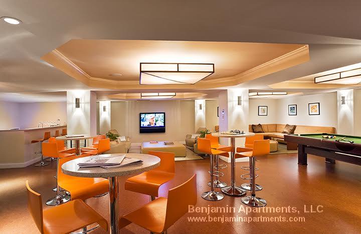 20 Chapel St, Longwood