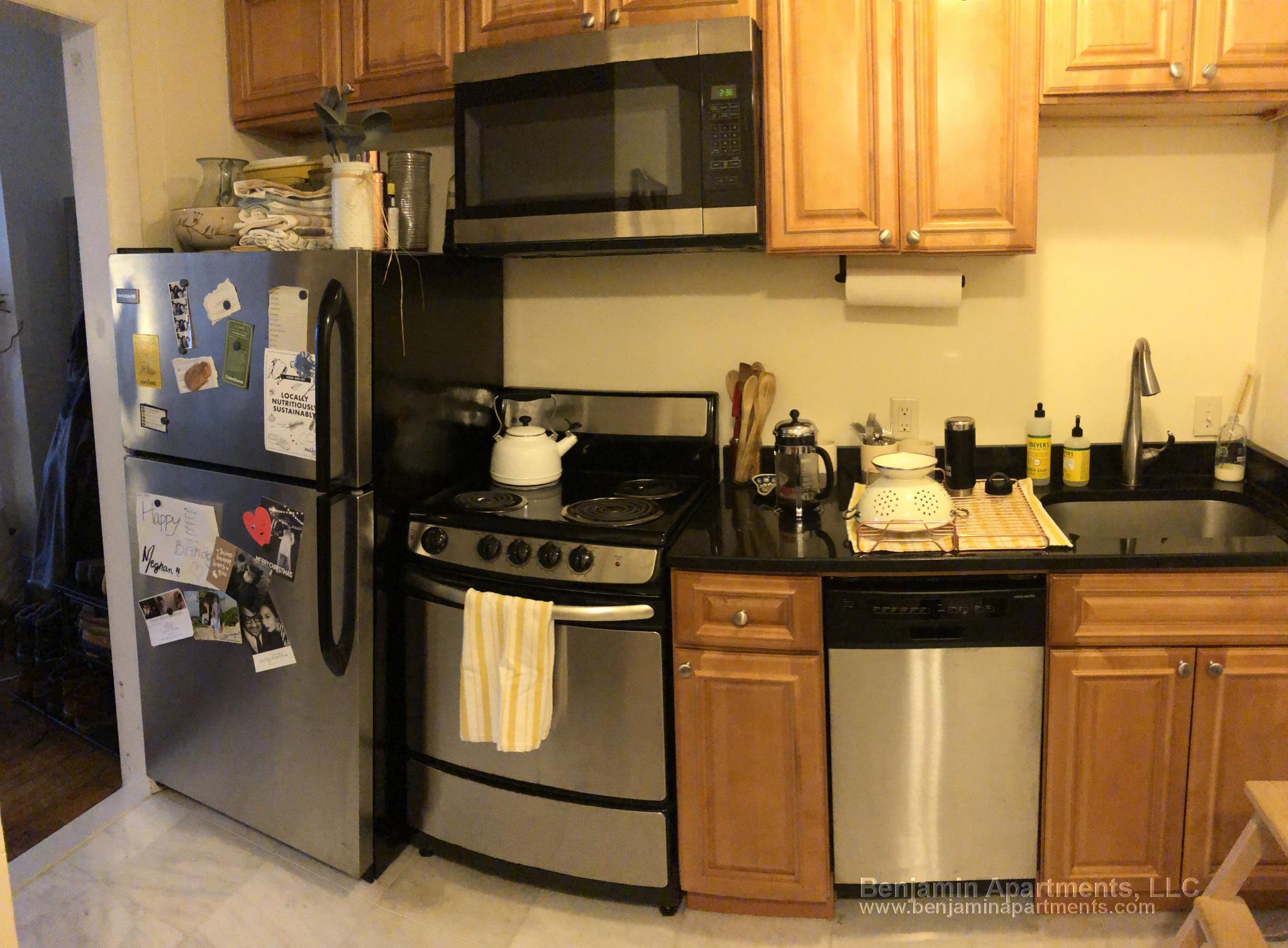 1063 Beacon St, Longwood