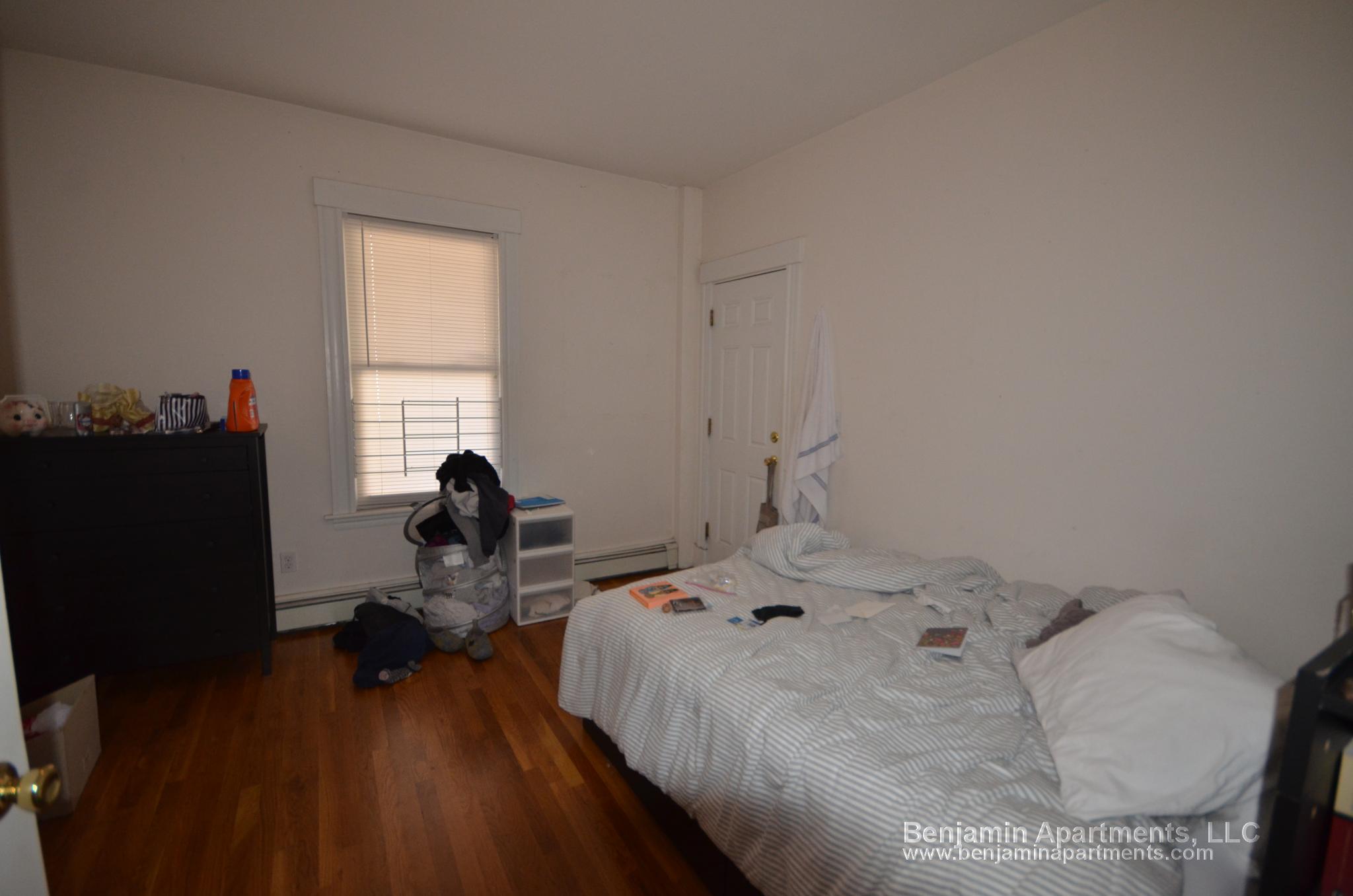 19 Saint Lukes Rd, Allston