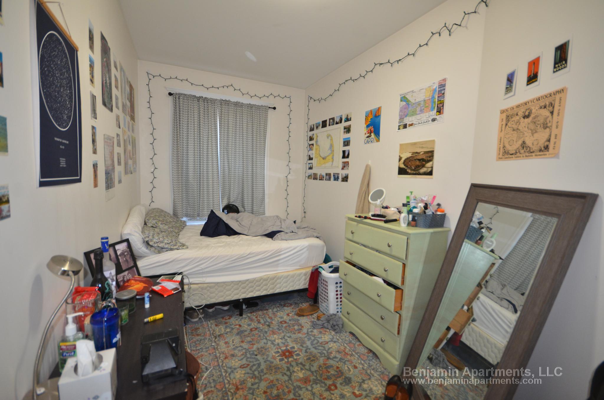 19 Saint Lukes Rd, Allston