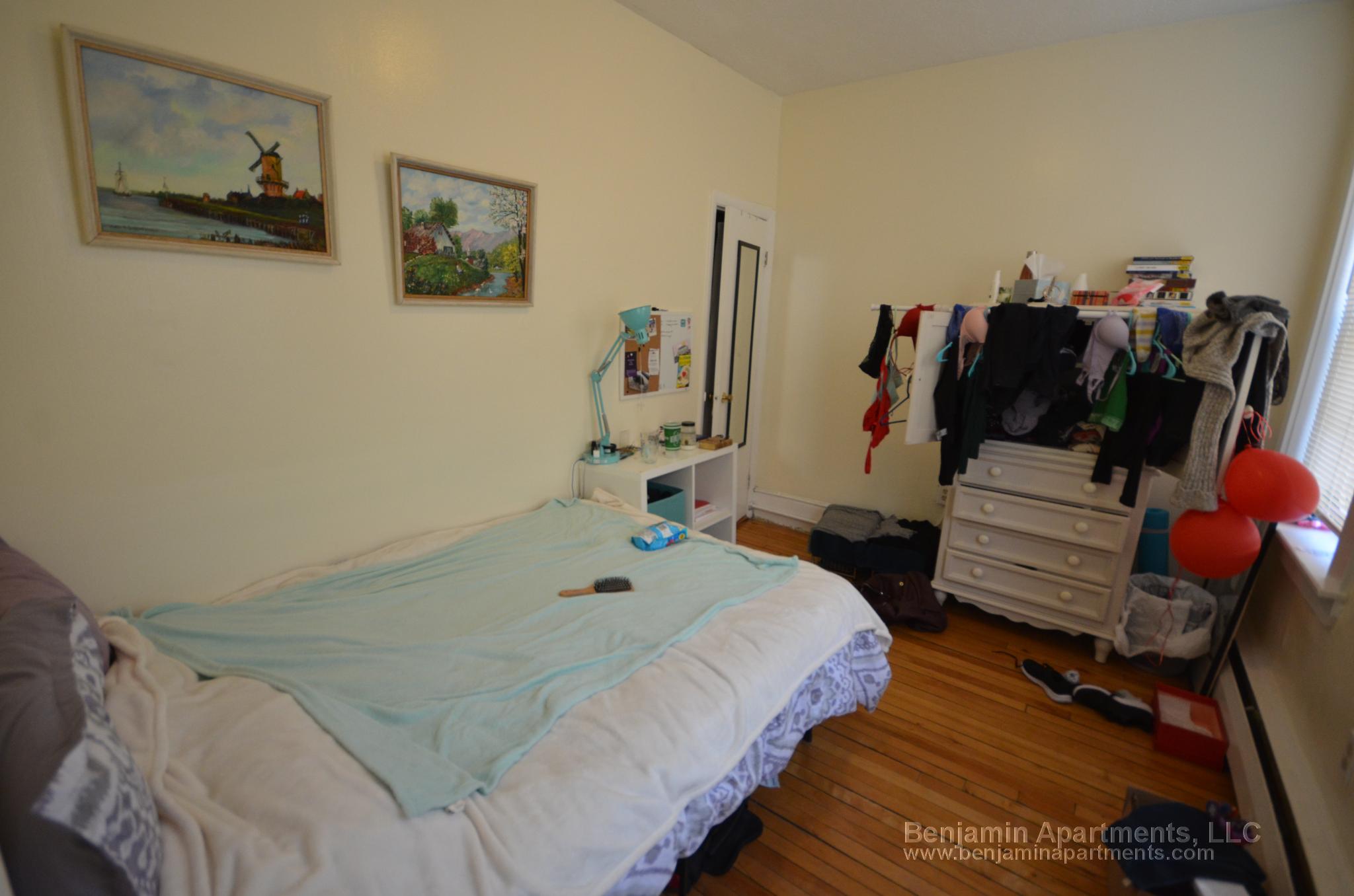 15 Garden St, Beacon Hill