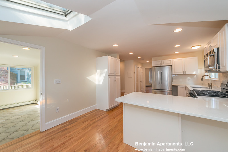 66 Glenellen Rd, West Roxbury