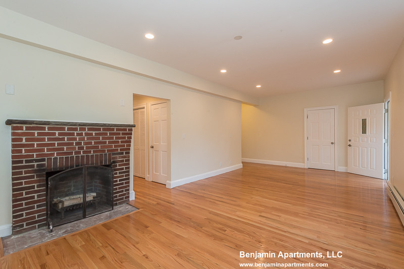66 Glenellen Rd, West Roxbury