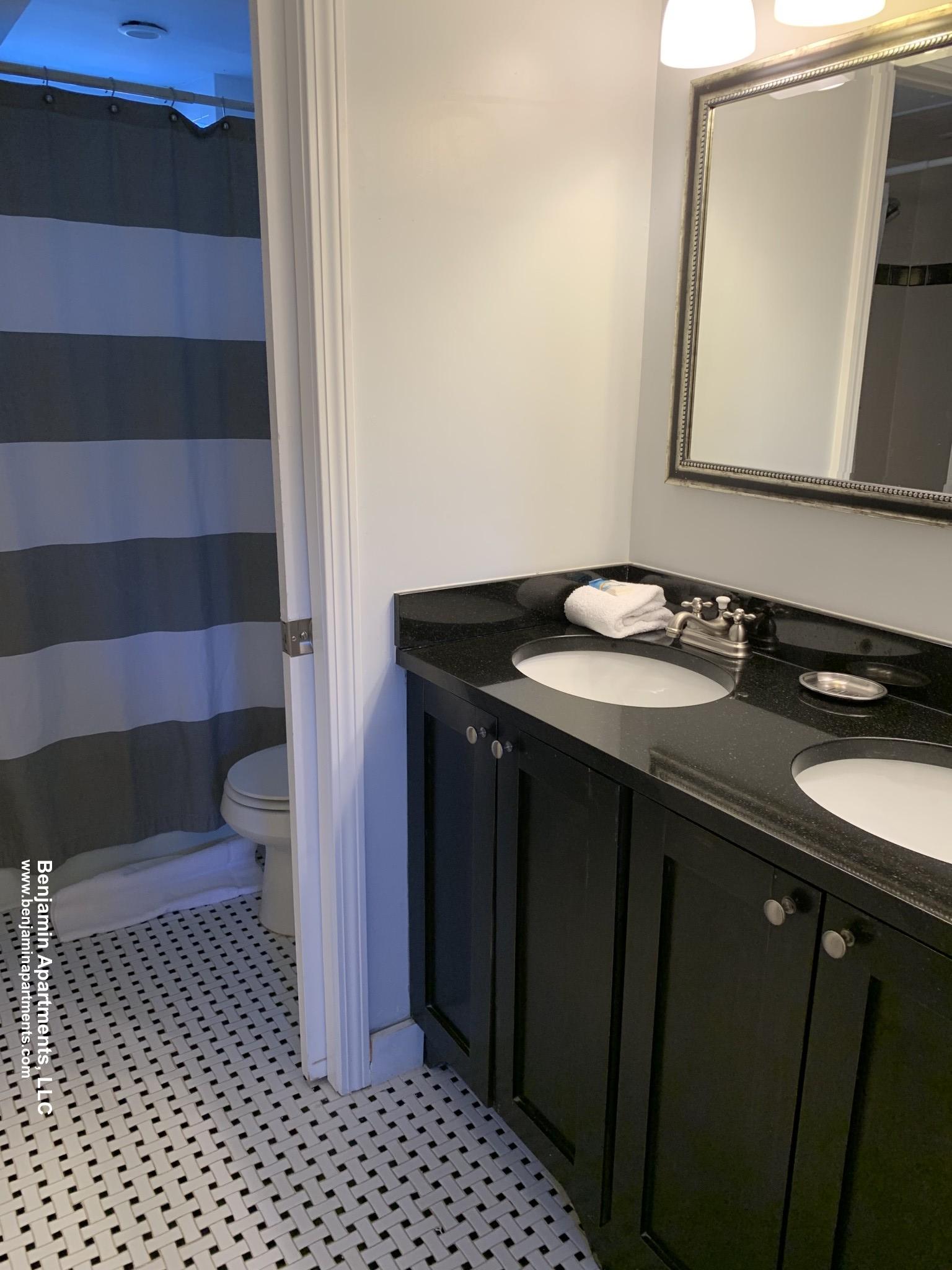 113 Beacon St, Back Bay