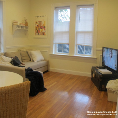 15 Glenville Ave, Allston