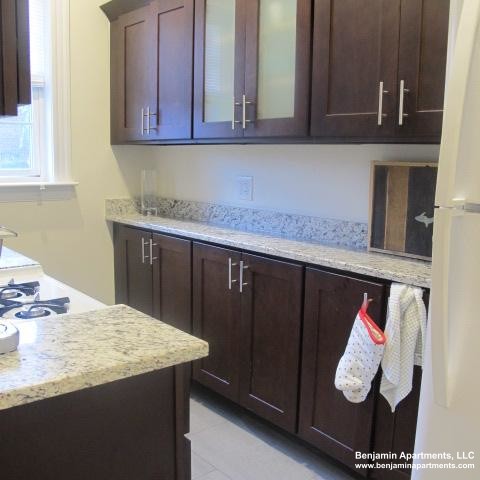 15 Glenville Ave, Allston