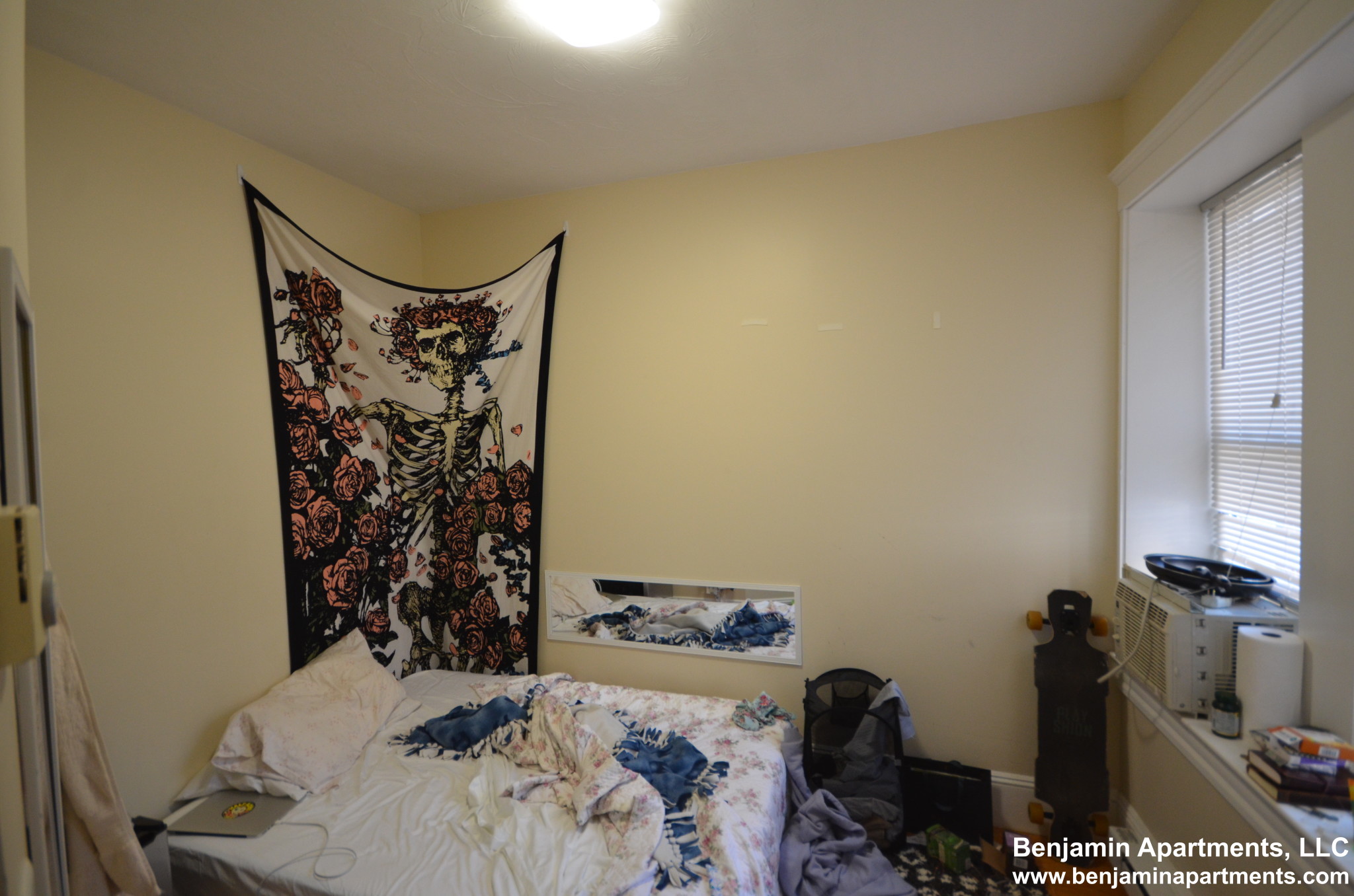 887 Huntington Ave, Mission Hill