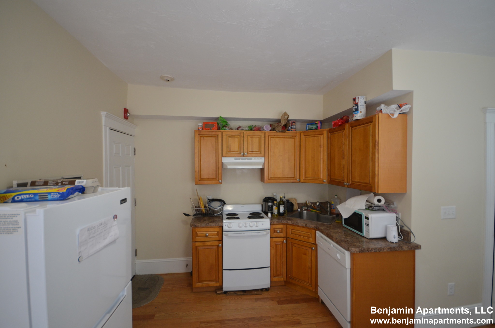 887 Huntington Ave, Mission Hill