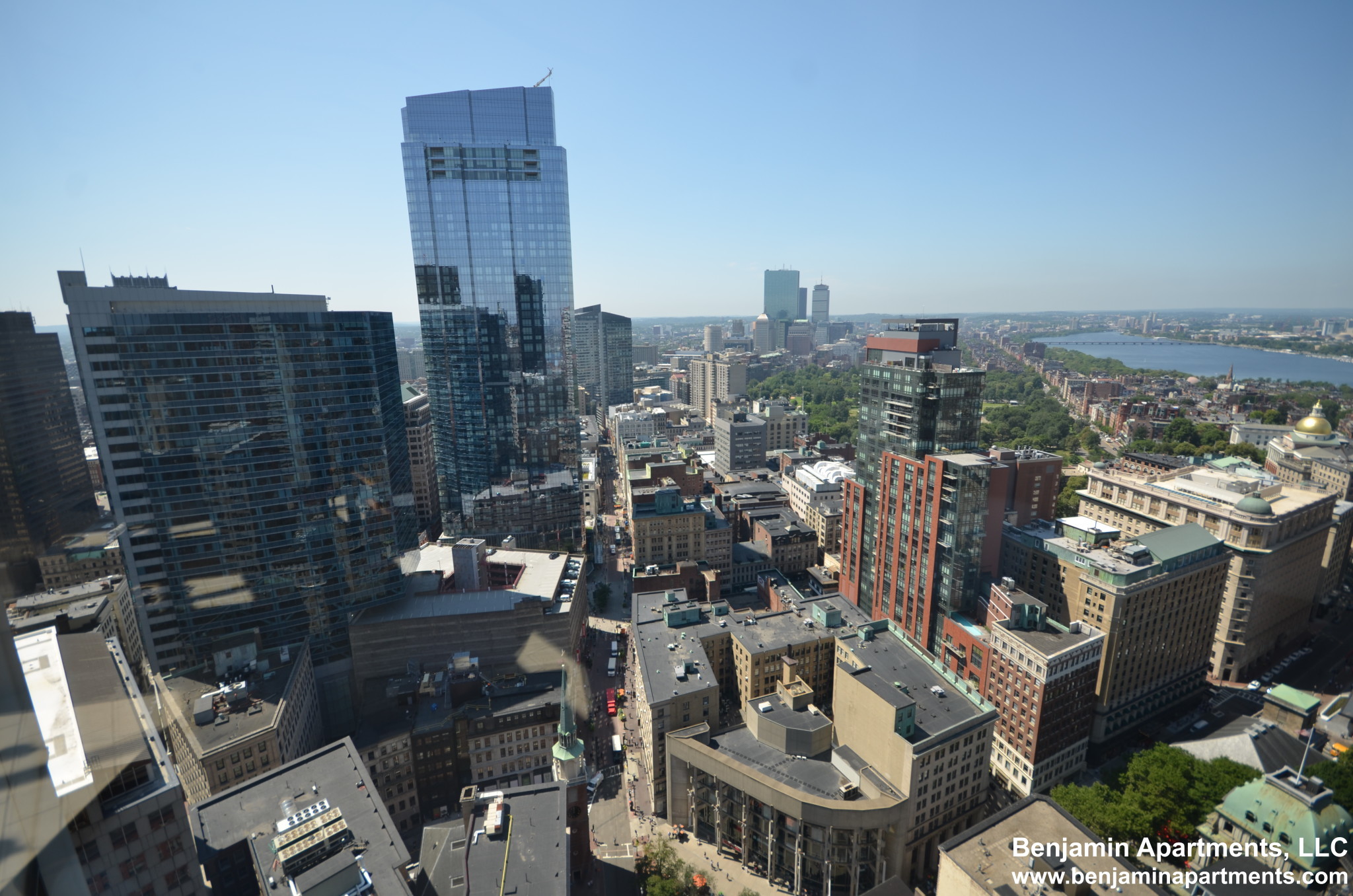 1 Devonshire Pl, Downtown