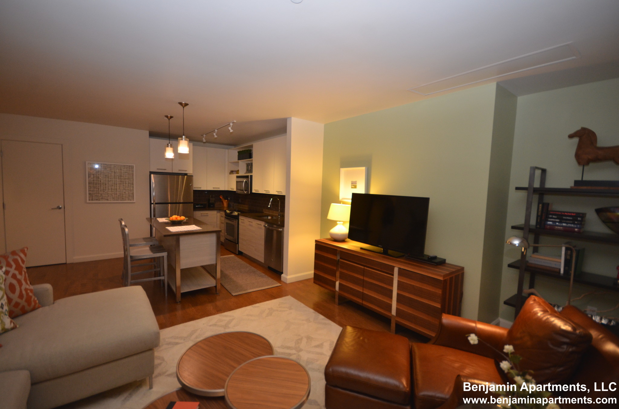 665 Washington St, Midtown