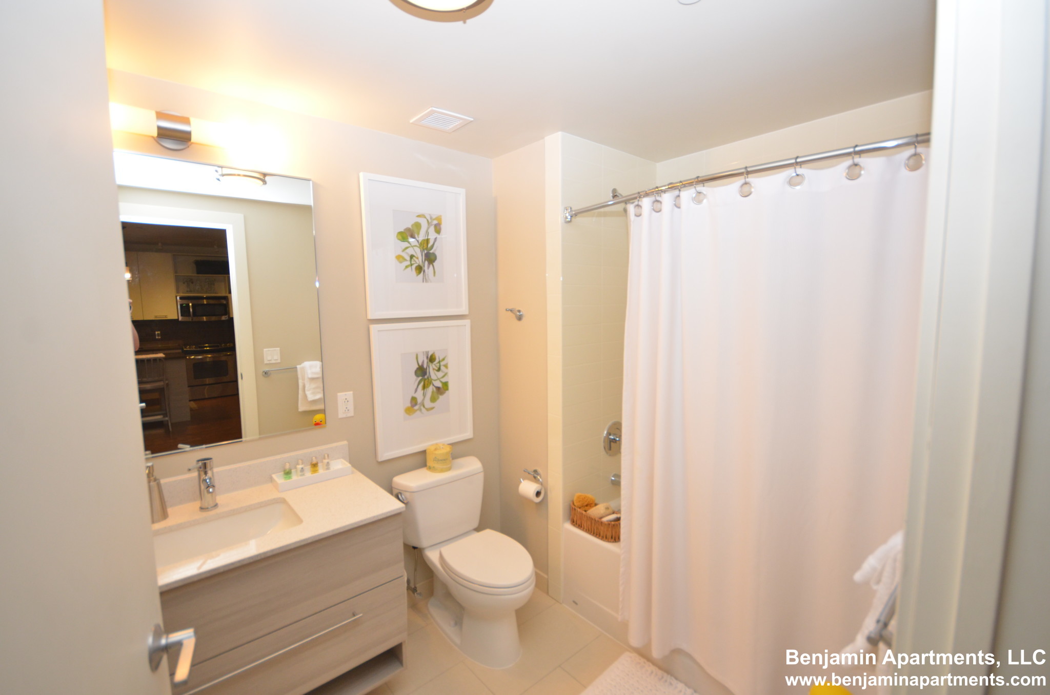 665 Washington St, Midtown