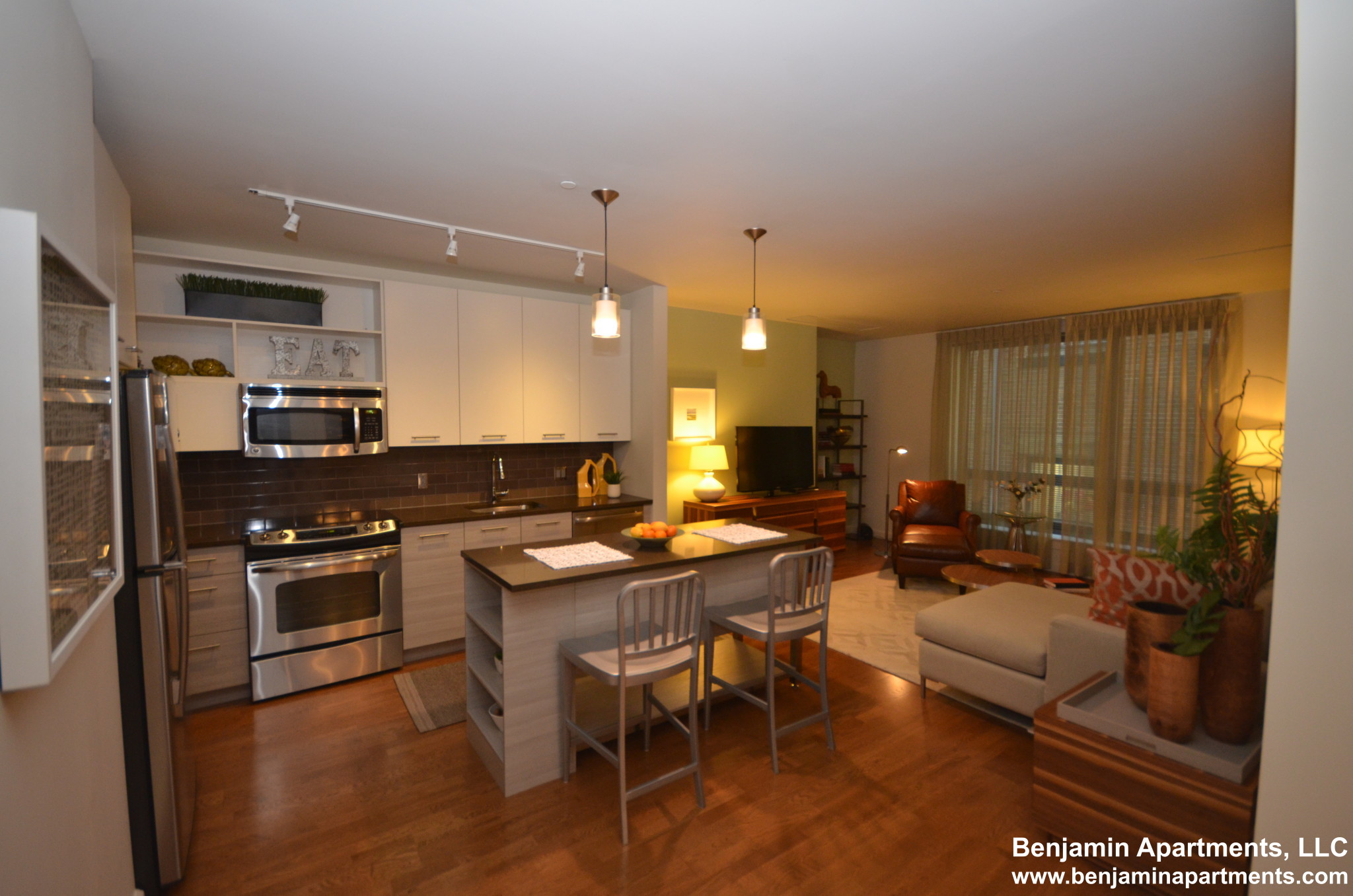 665 Washington St, Midtown