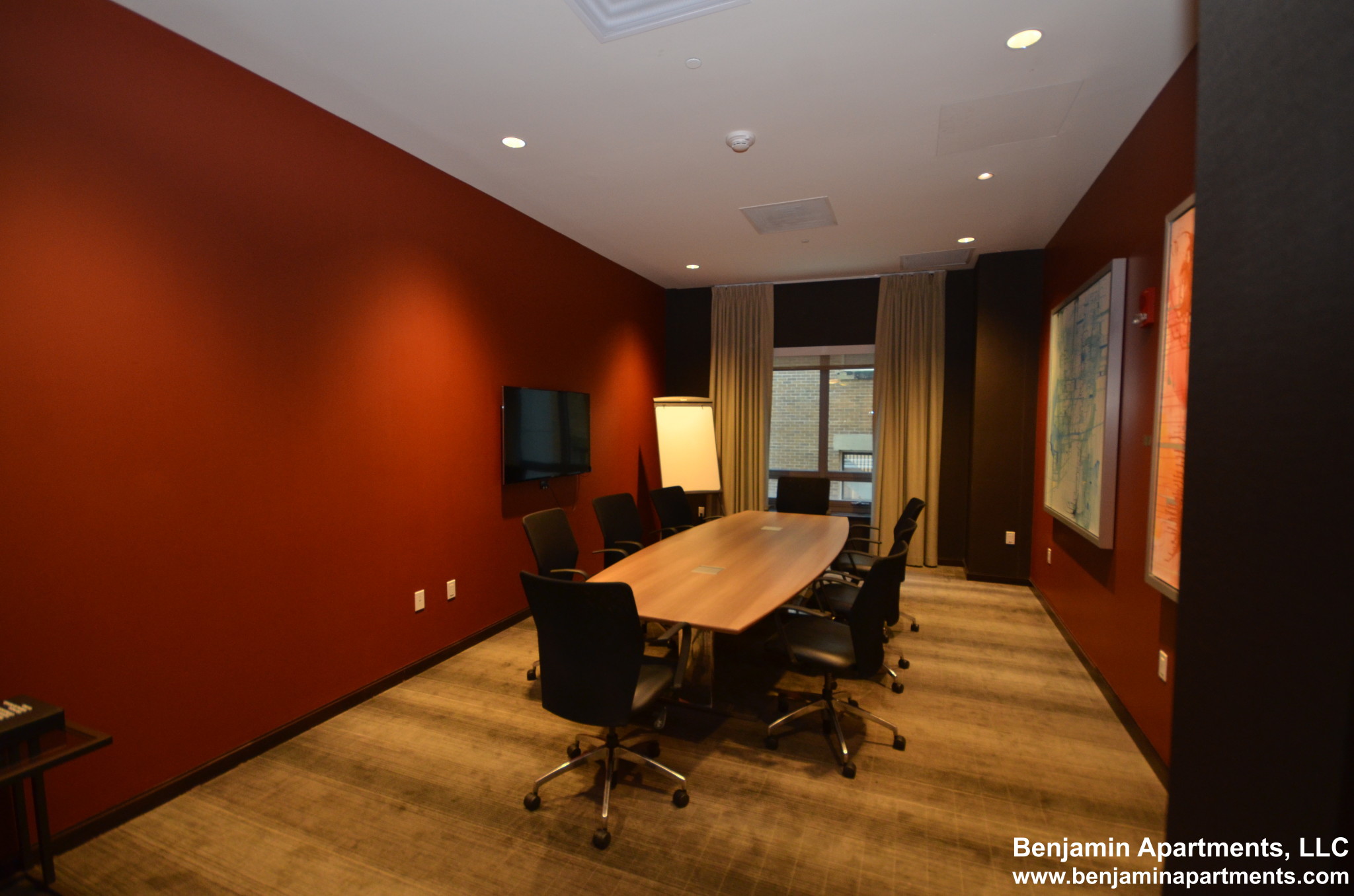 665 Washington St, Midtown