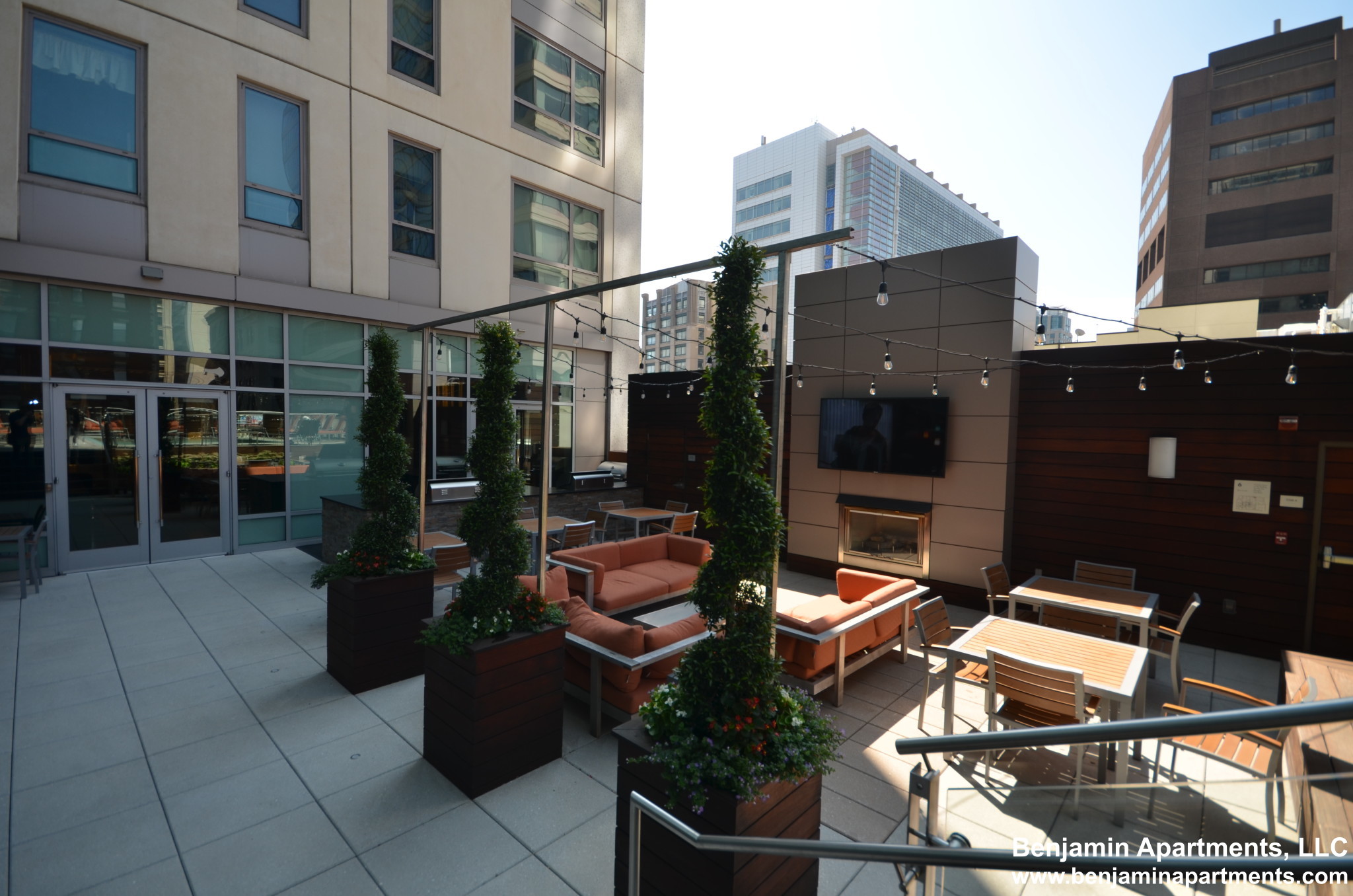 665 Washington St, Midtown