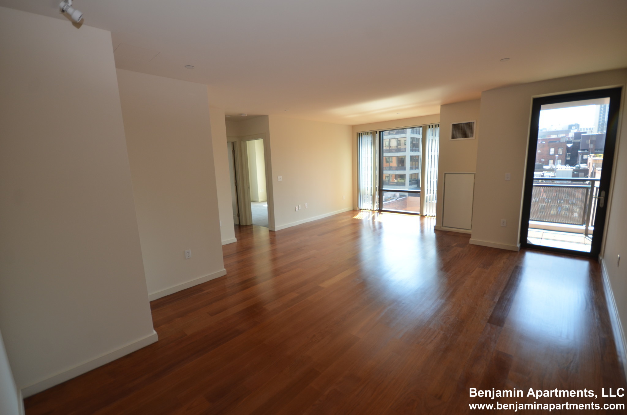 101 Canal St, North End