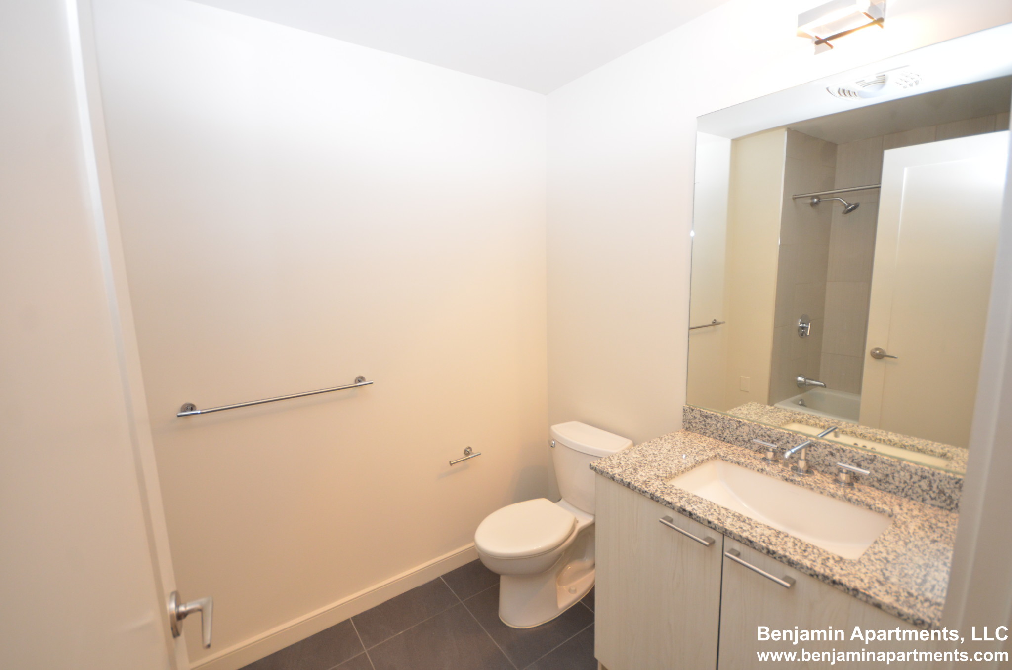 101 Canal St, North End