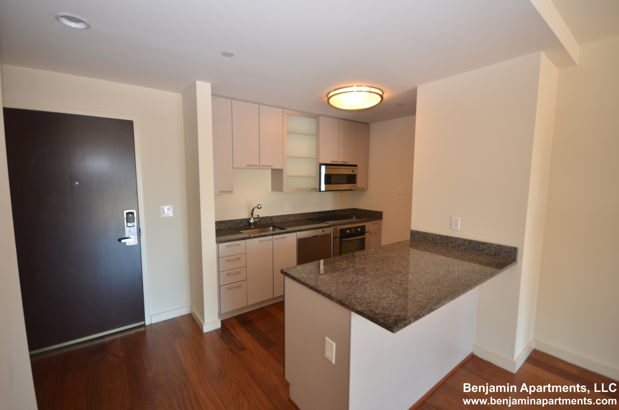 101 Canal St, North End