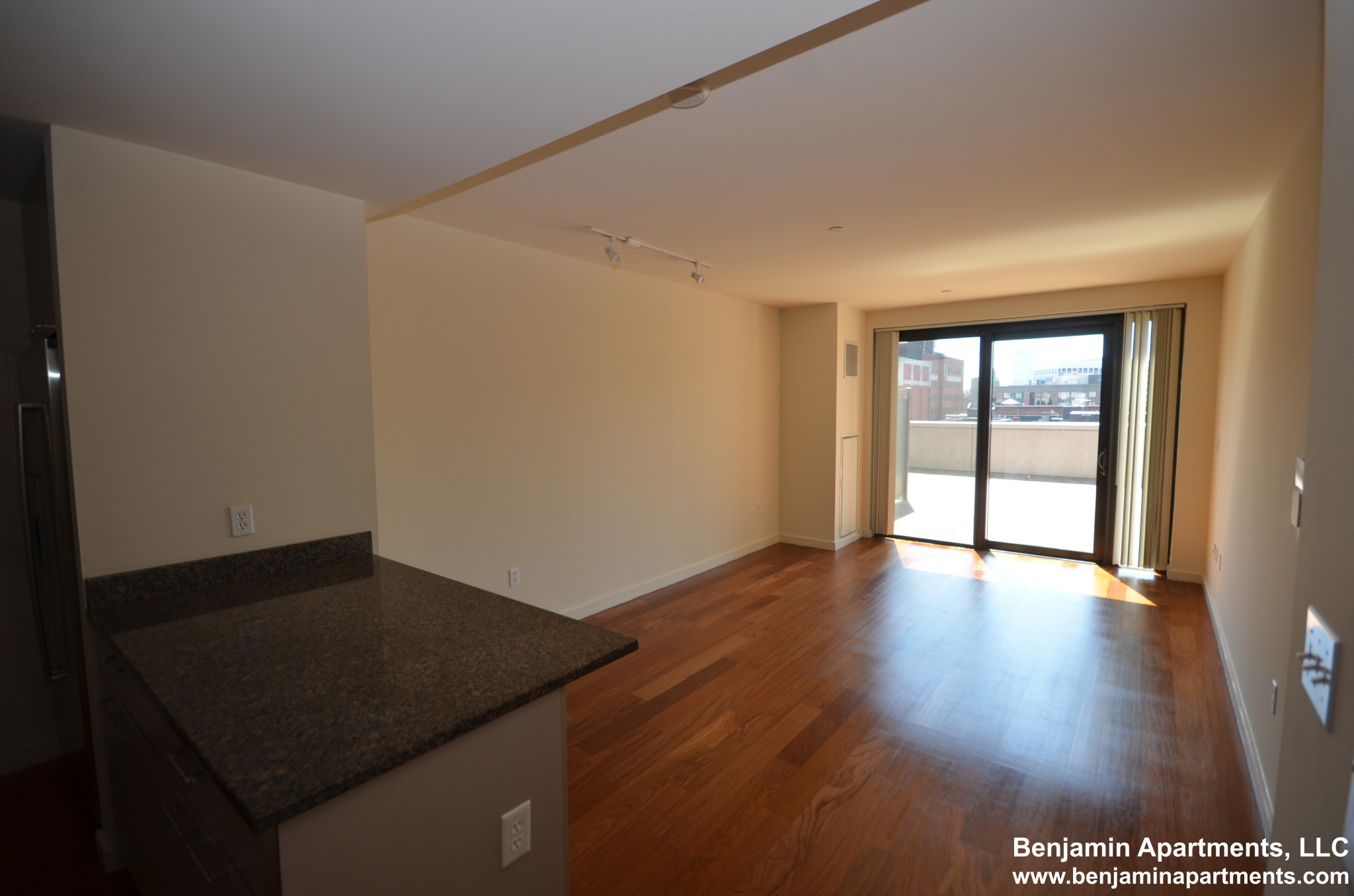 101 Canal St, North End