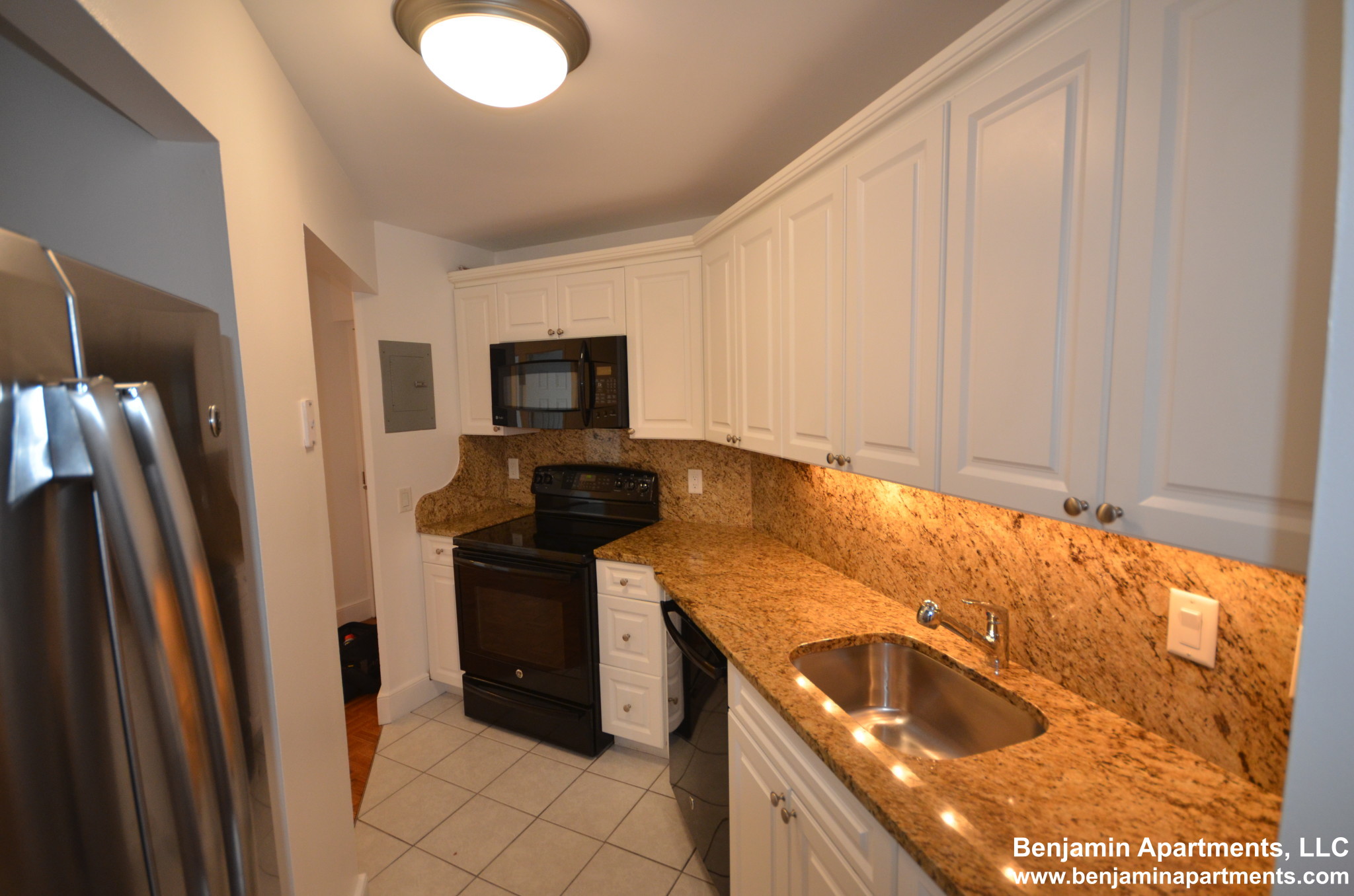 28 Exeter St, Back Bay