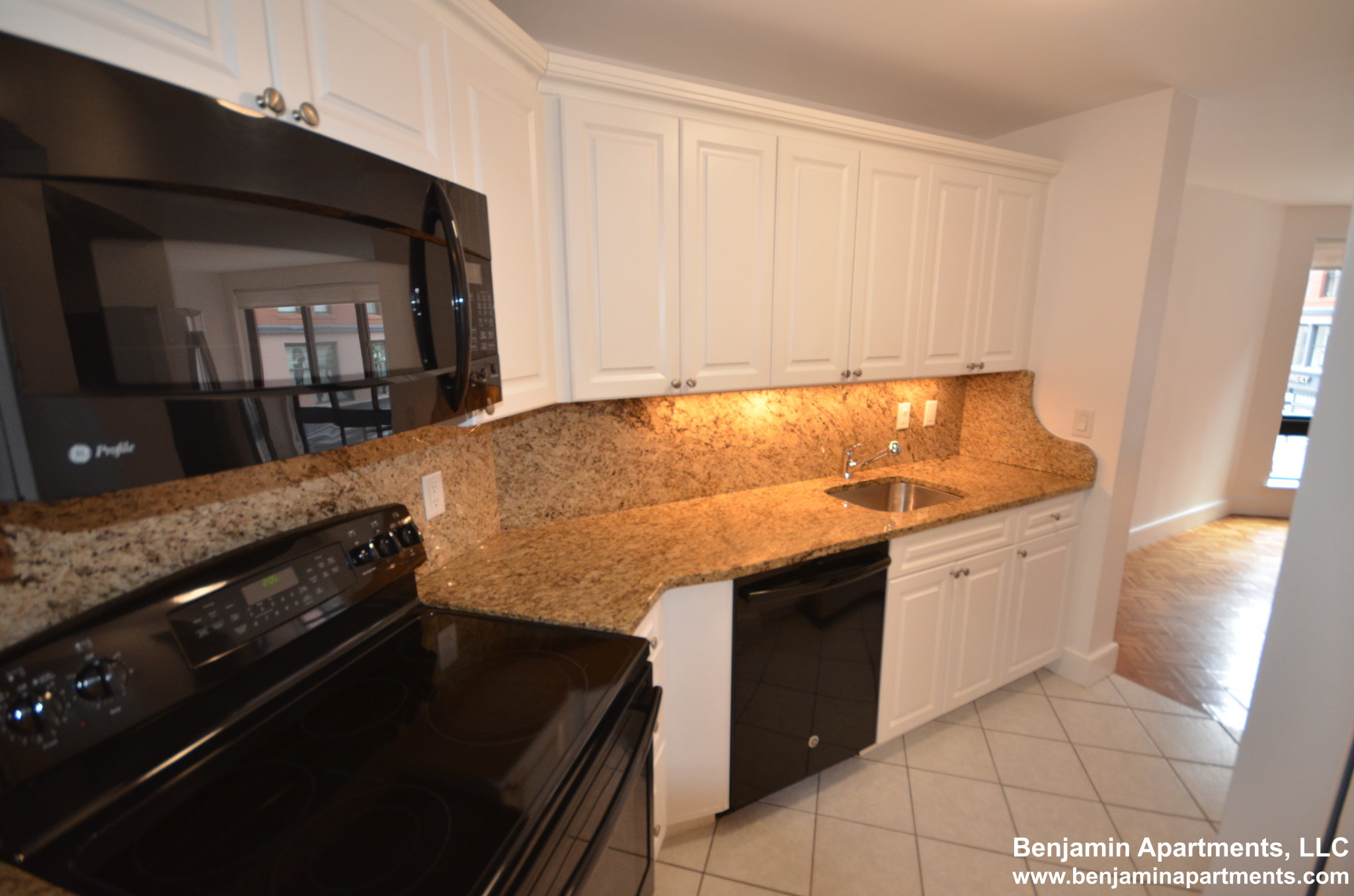 28 Exeter St, Back Bay