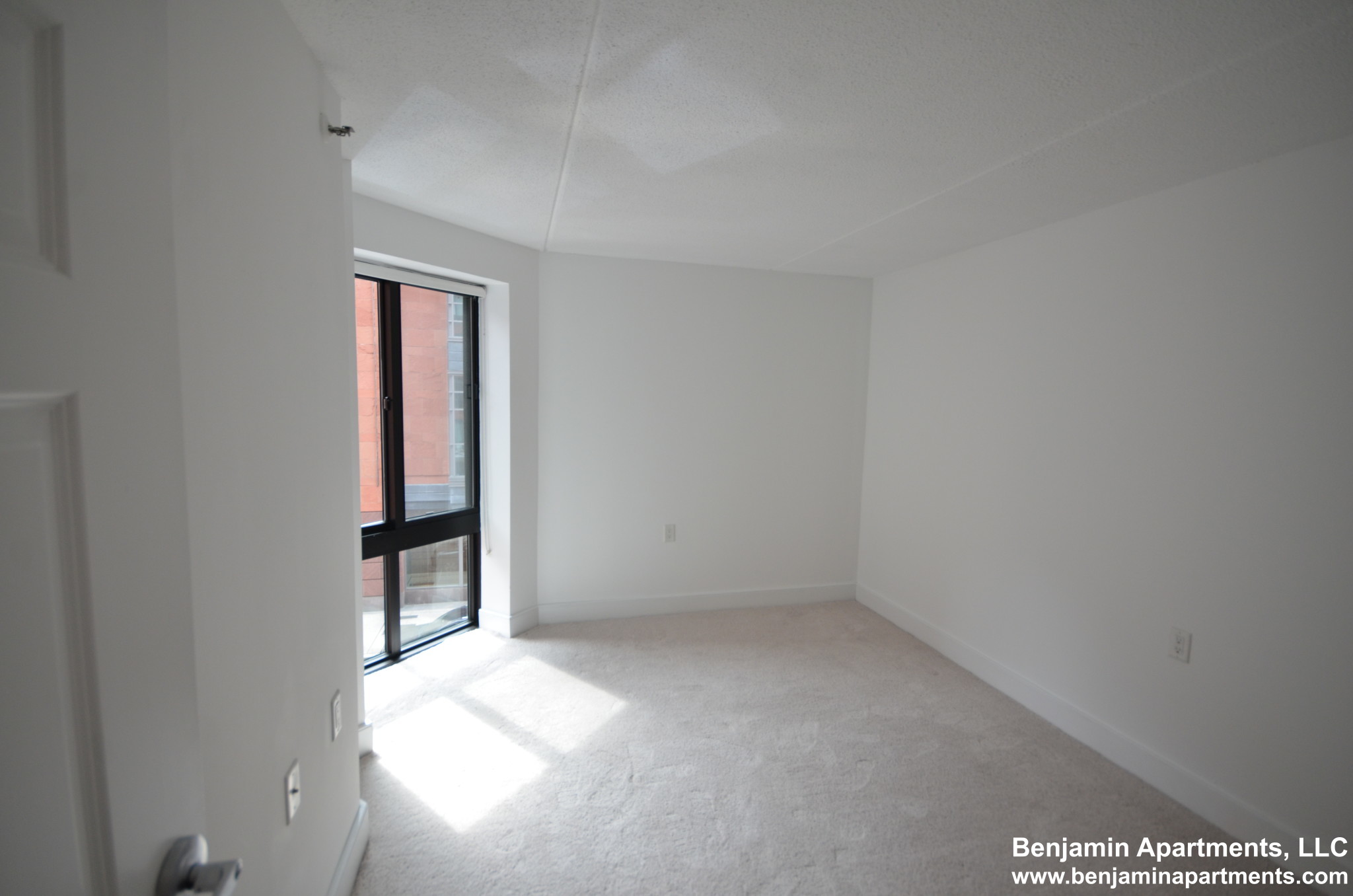 28 Exeter St, Back Bay