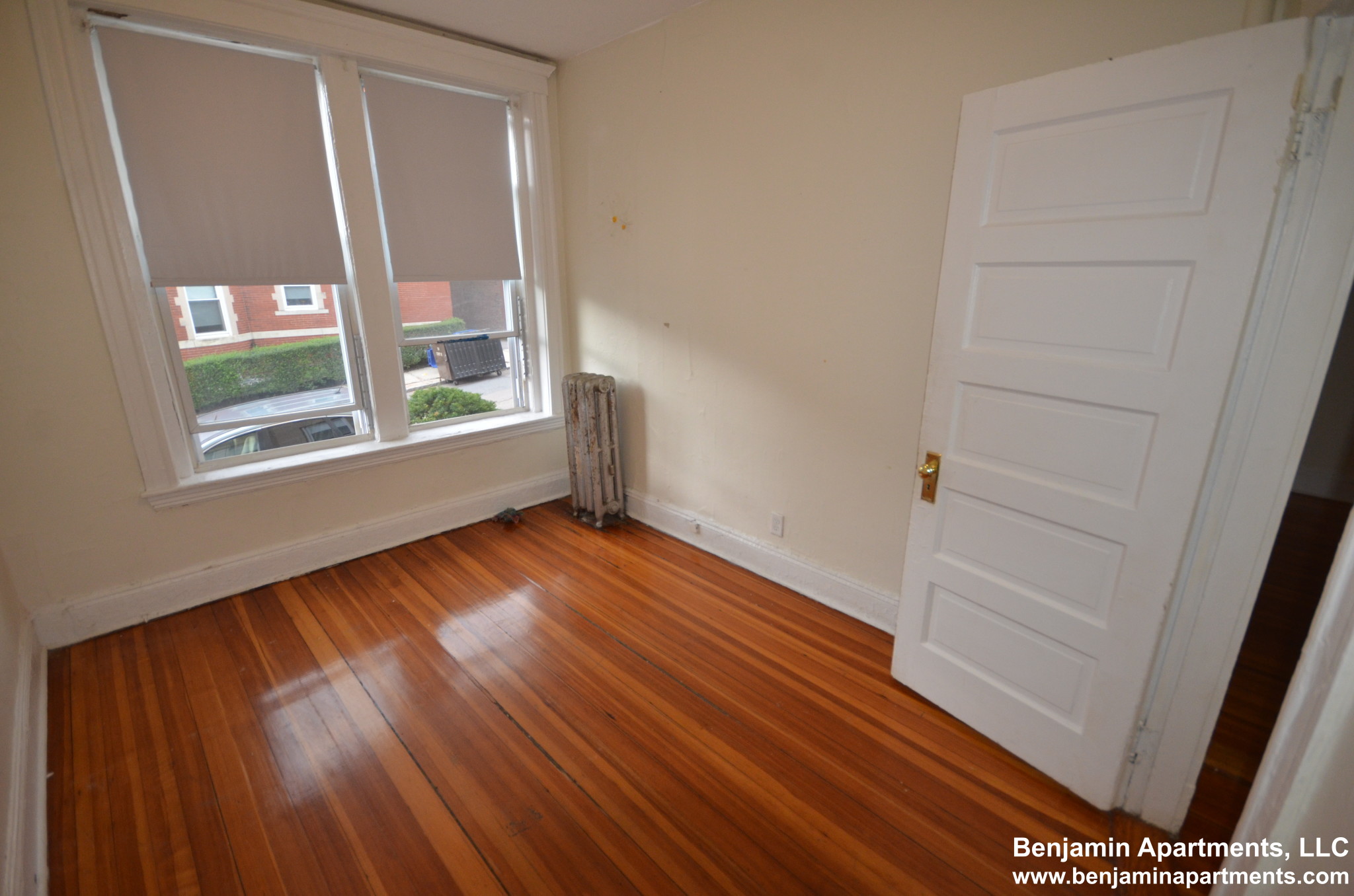 7 Mount Hood Rd, Brighton