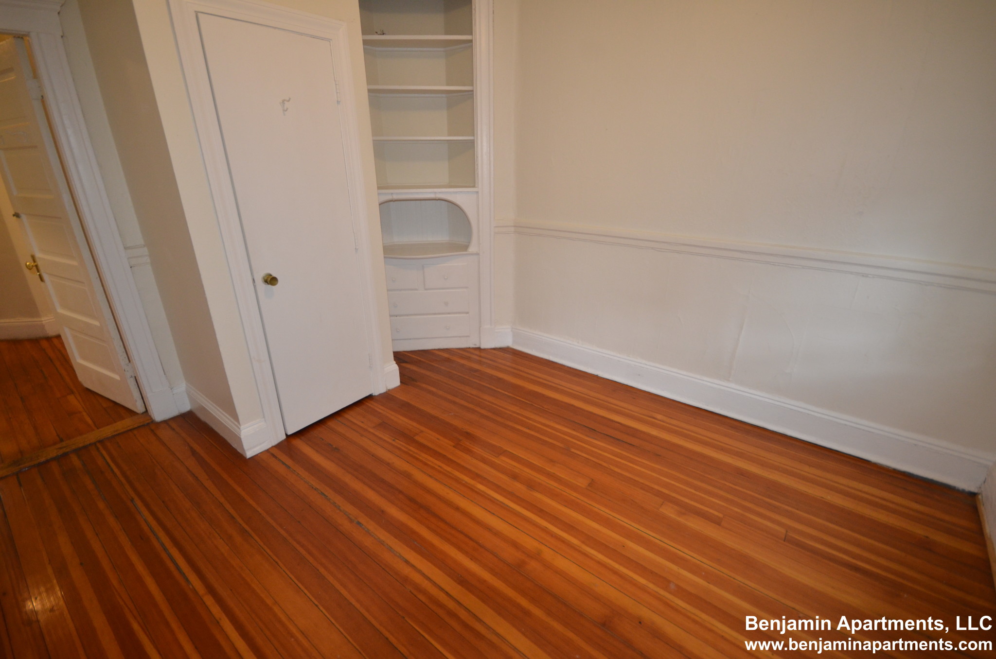 7 Mount Hood Rd, Brighton