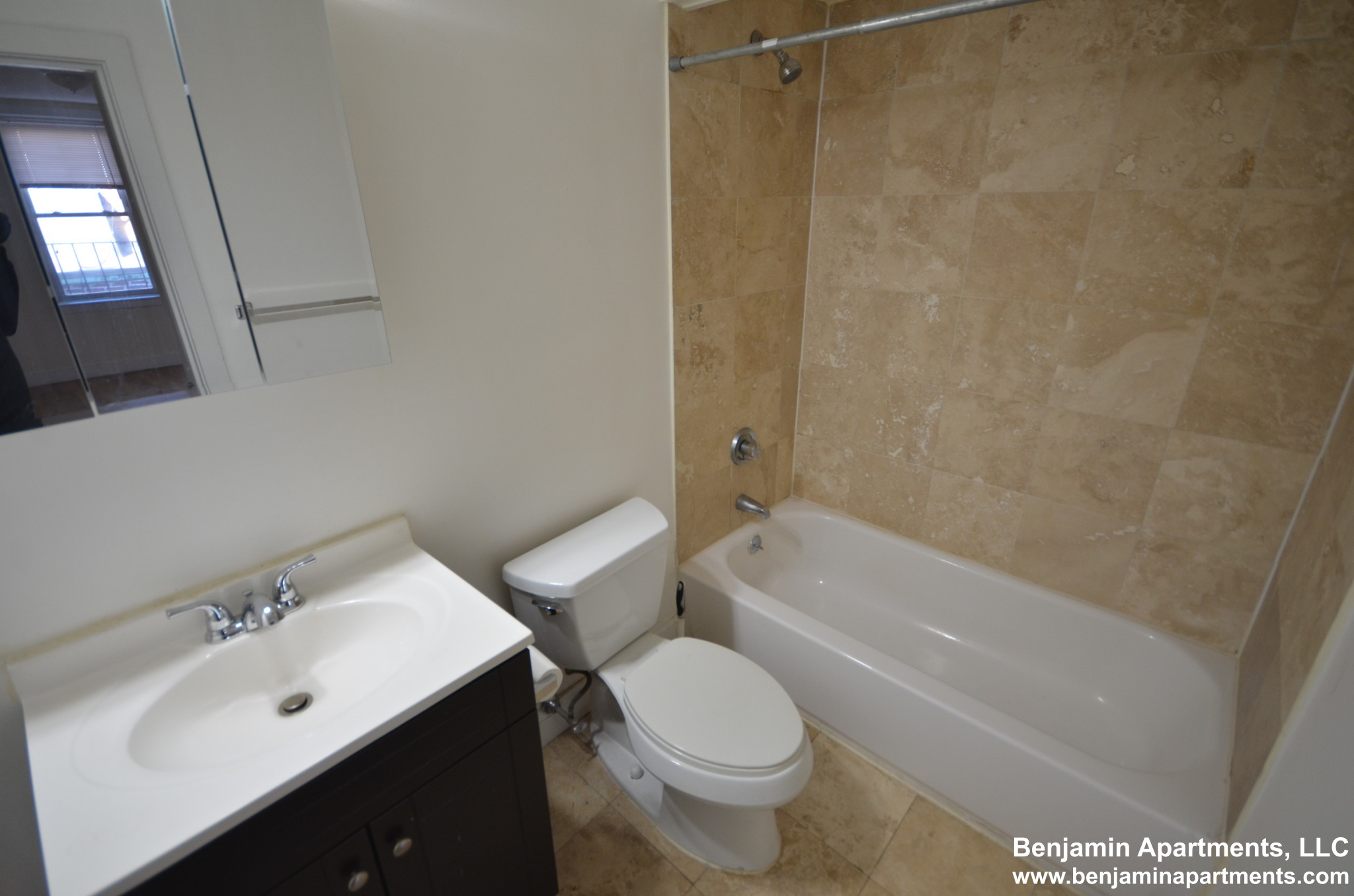 145 Endicott St, North End